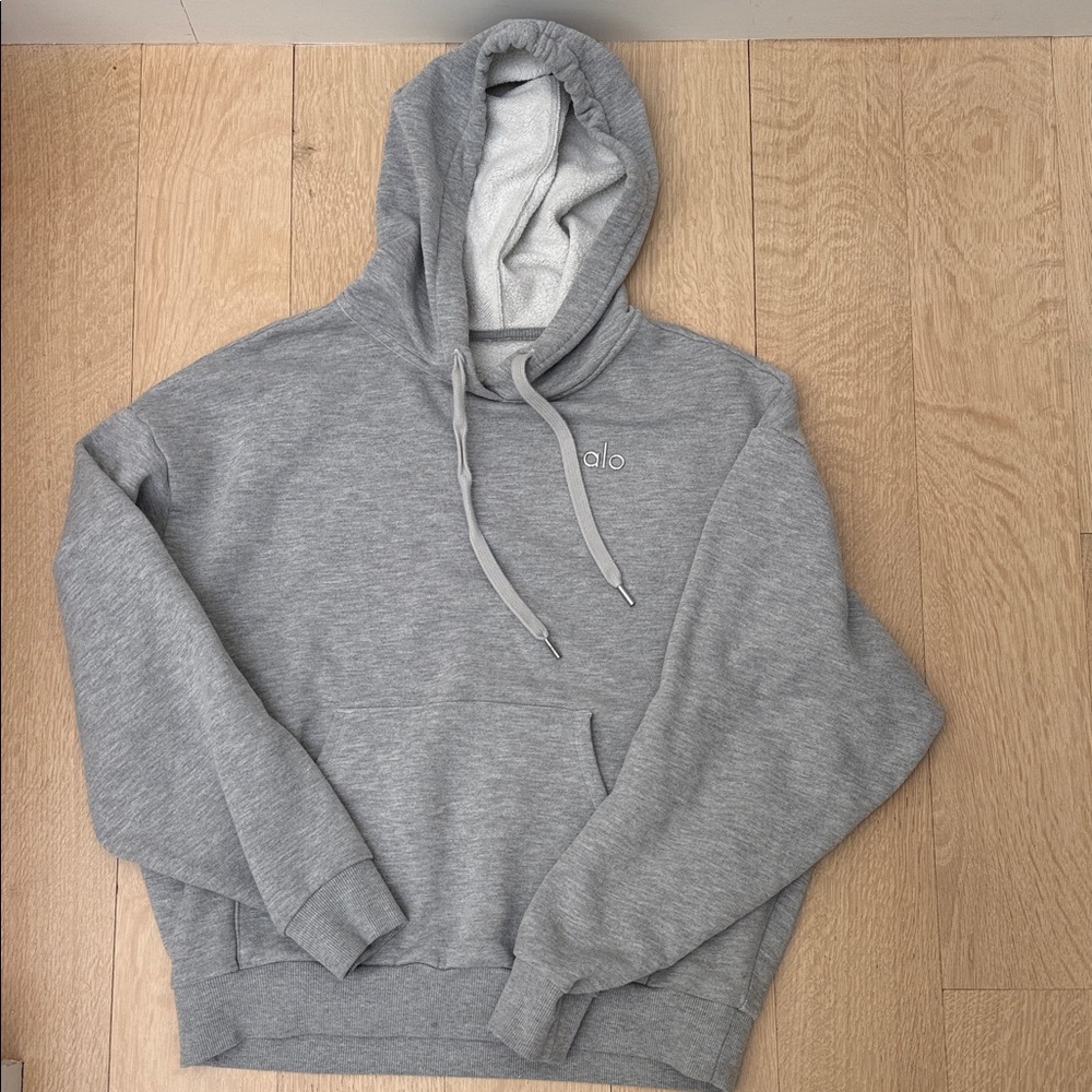 ALO Yoga womens hoodie grey